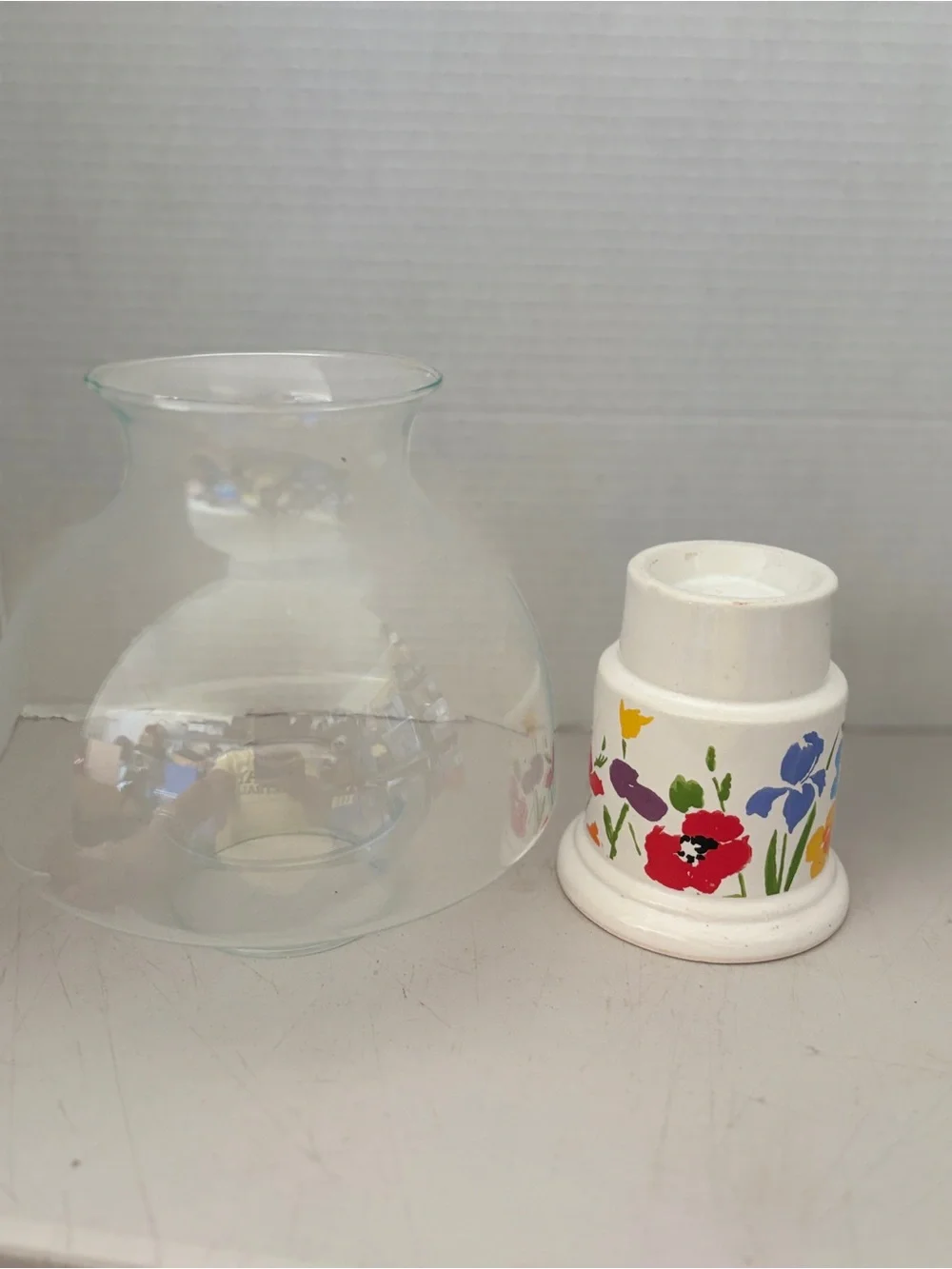 Hand-Painted Floral Ceramic Lantern with Clear Glass Shade - White